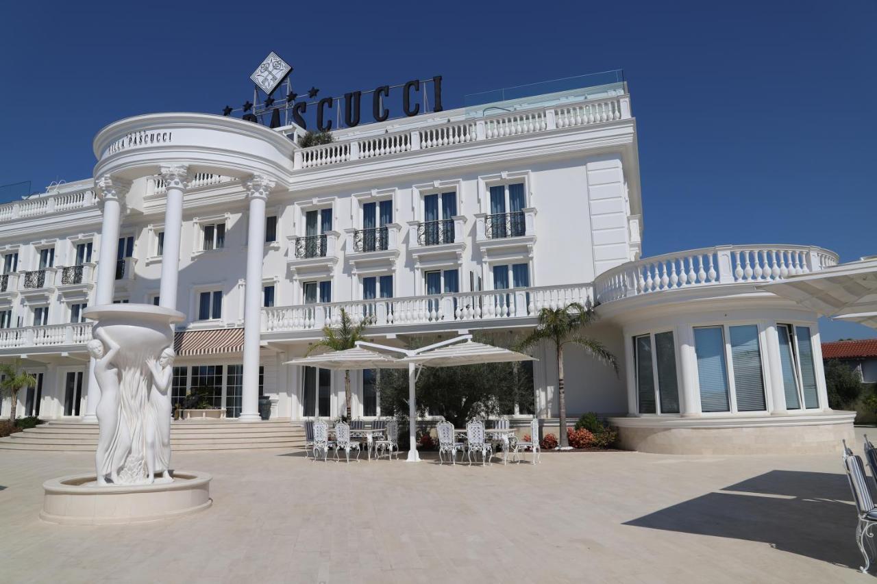Hotel Villa Pascucci Durrës Exterior foto