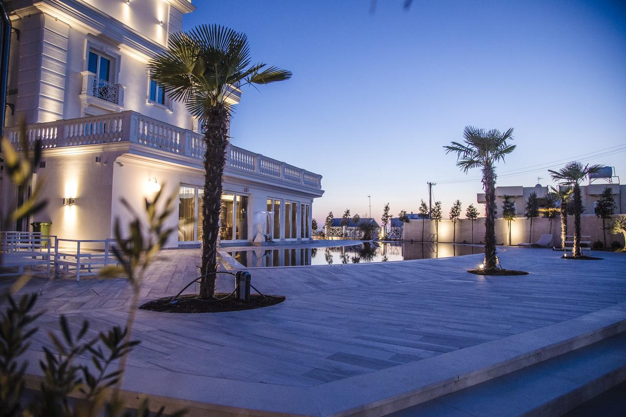 Hotel Villa Pascucci Durrës Exterior foto The Marina of Porto Cervo